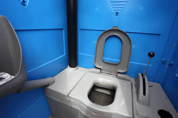 Best Portable restroom trailer rental  in Garden City South, NY
